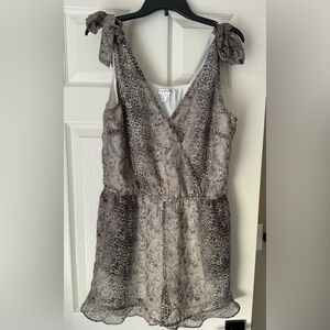 VENUS Shorts Romper - Size 12